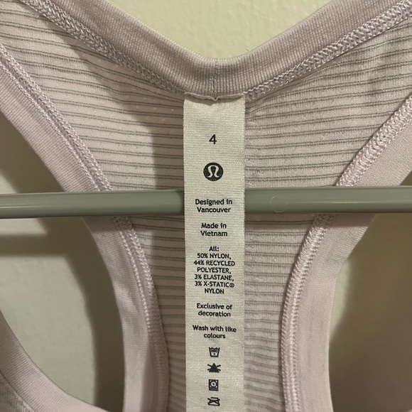LULULEMON TANK TOP SIZE 4 - Picture 2 of 3